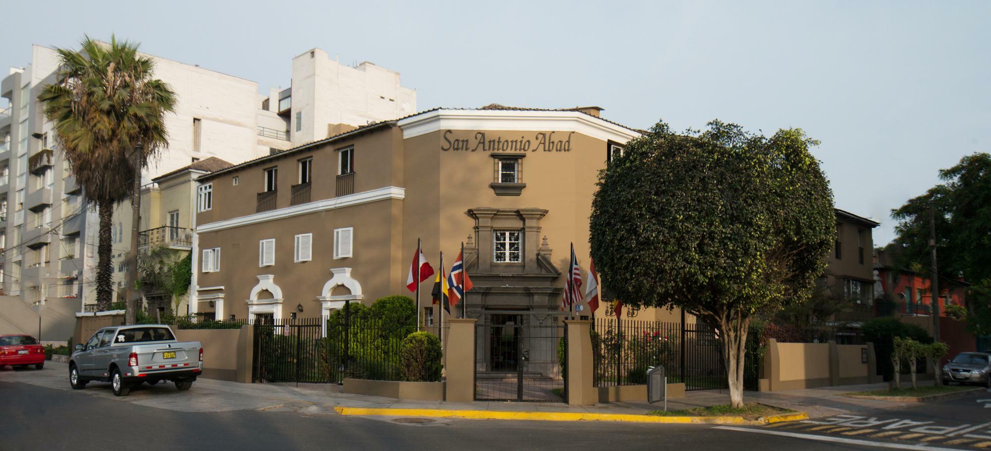 Hotel San Antonio Abad Лима Экстерьер фото